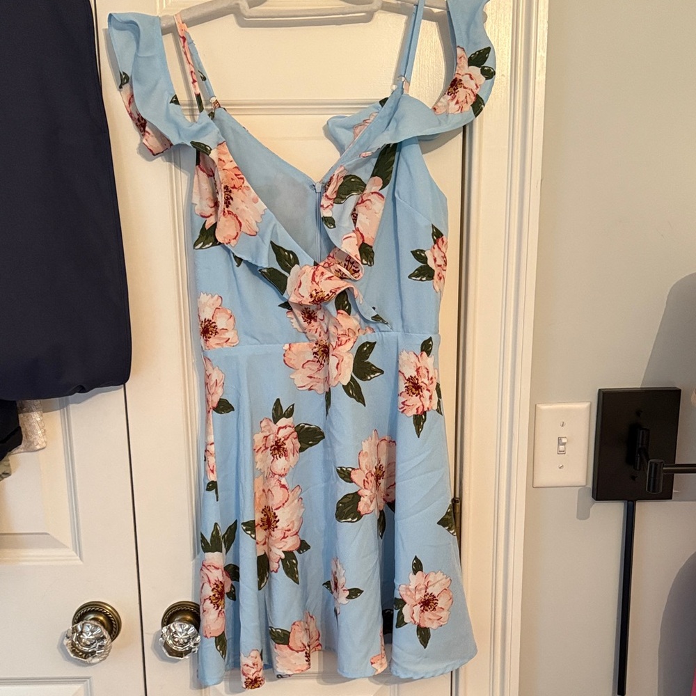 J.O.A. Blue Floral Midi Dress